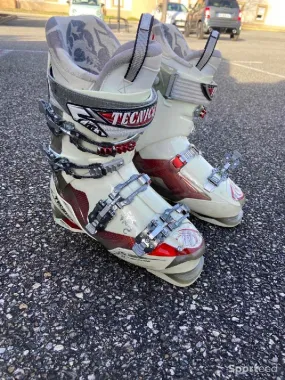 Chaussures de ski Tecnica Dragon ultra fit flex 100 d'occasion Ajouté le : 02/02/2024