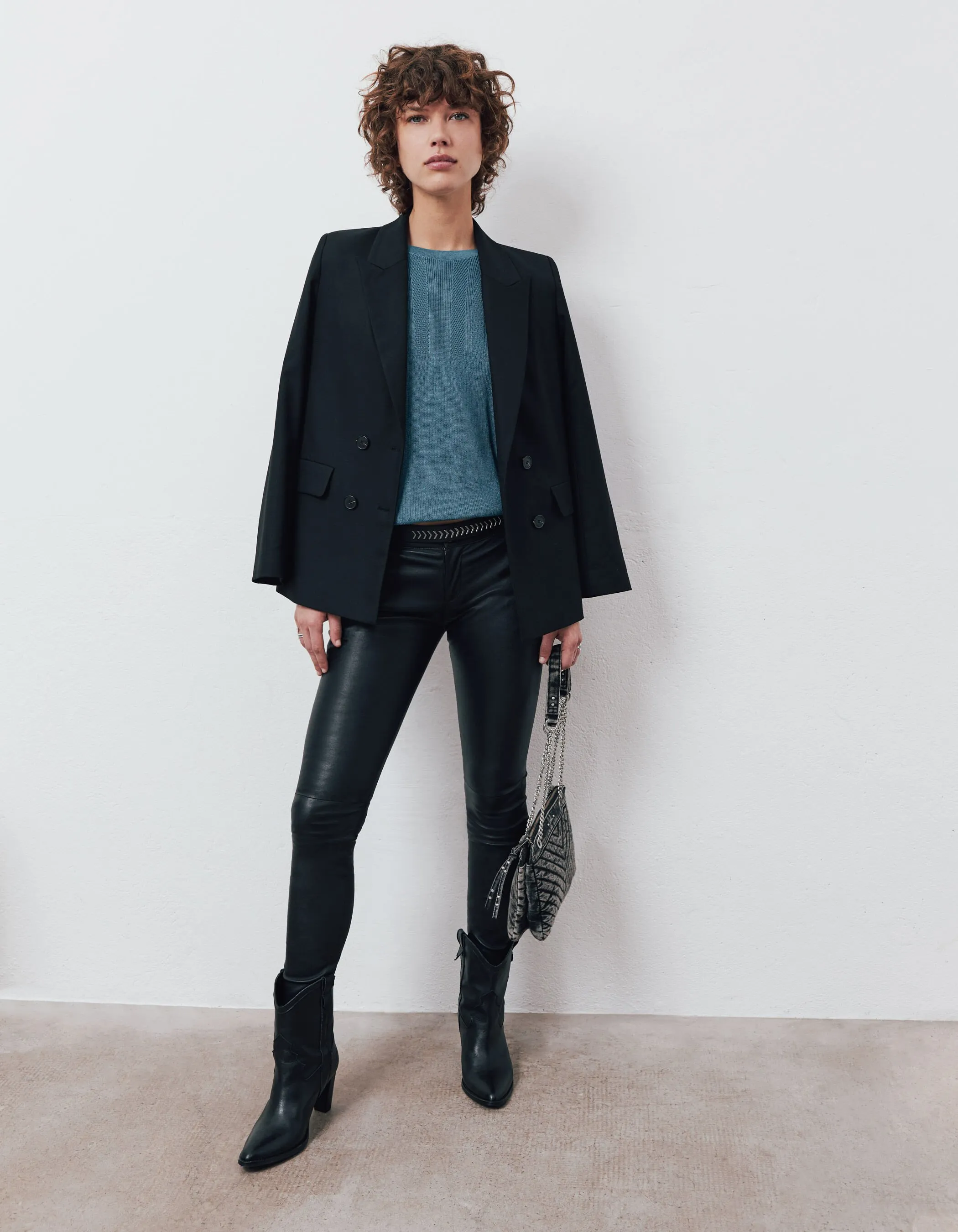 Pull émeraude manches courtes maille ajourée perles femme